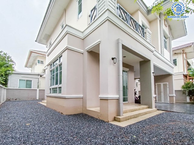 *****บ้านเดี่ยวมือสองย่านนนทบุรี ม.สราญสิริ ราชพฤกษ์-แจ้งวัฒนะ เนื้อที่กว้างขวางมากถึง 56.30 ตร.ว. ฟังก์ชัน 3 ห้องนอน 3 ห้องน้ำ ที่จอดรถ 2 คัน บ้านสไตล์โมเดิร์น ฟรี! เครื่องปรับอากาศ พร้อมเข้าอยู่ บนทำเลแห่งการเดินทาง เชื่อมต่อถนนราชพฤกษ์, ถนนชัยพฤกษ์, ติวานนท์ ใกล้รถไฟฟ้าสายสีม่วง "สถานีท่าอิฐ"